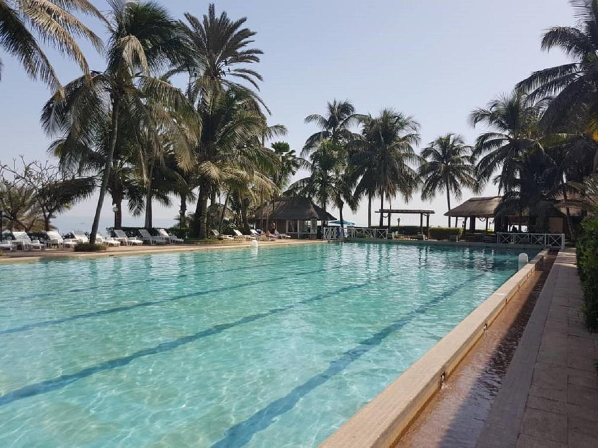 Hotel Jardin Savana Dakar Exterior photo