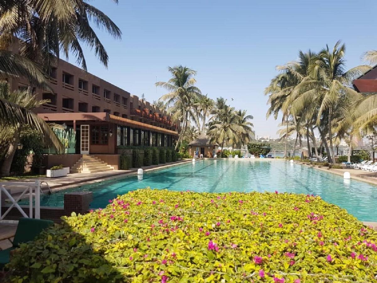 Hotel Jardin Savana Dakar Exterior photo