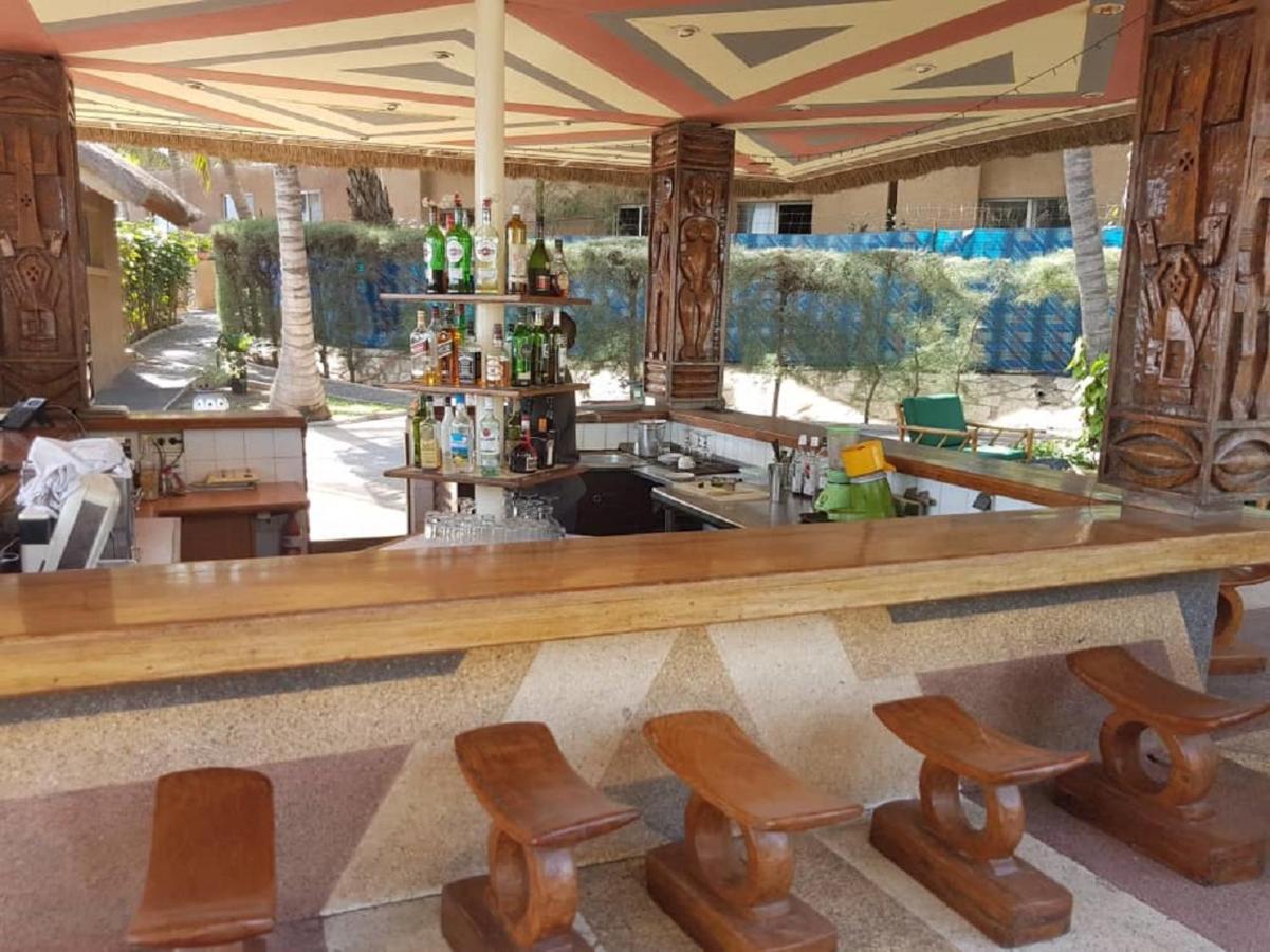 Hotel Jardin Savana Dakar Exterior photo